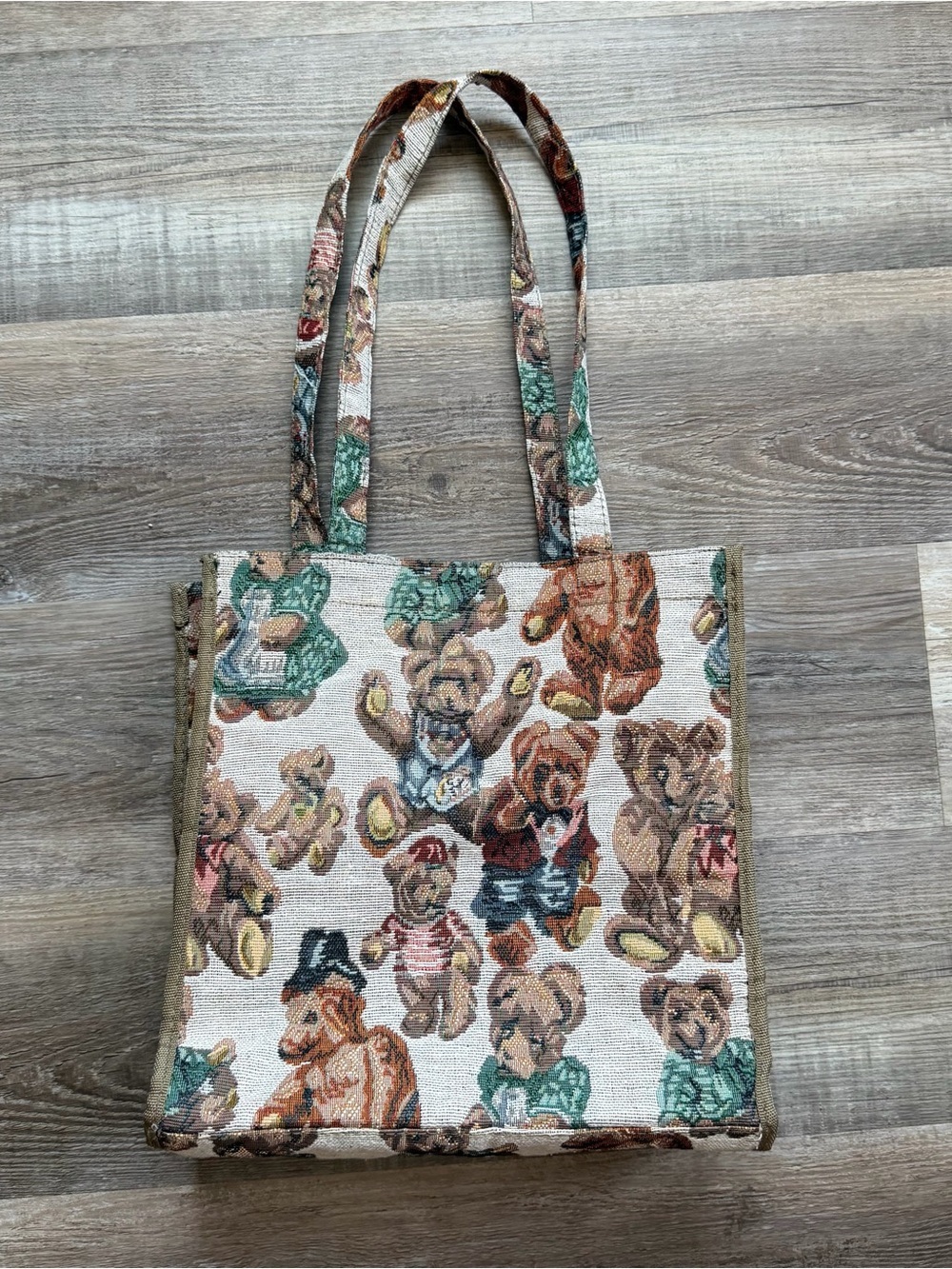 Vintage Teddy Bear Tapestry Tote Bag